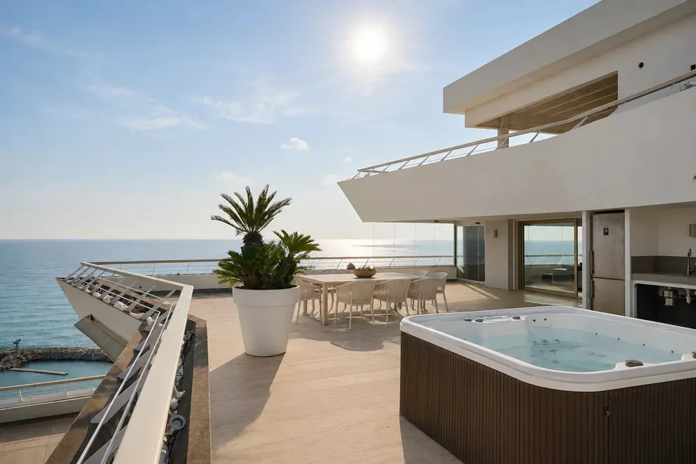 View image gallery of Villeneuve-Loubet, 06270, France