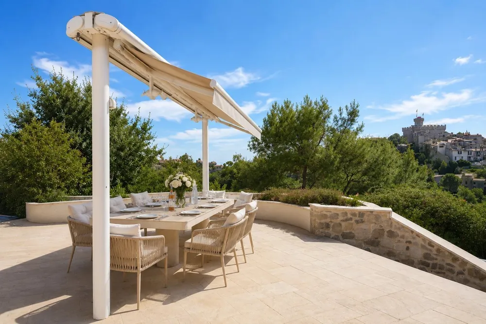 Cagnes-sur-Mer (Centre-ville), 06800, France