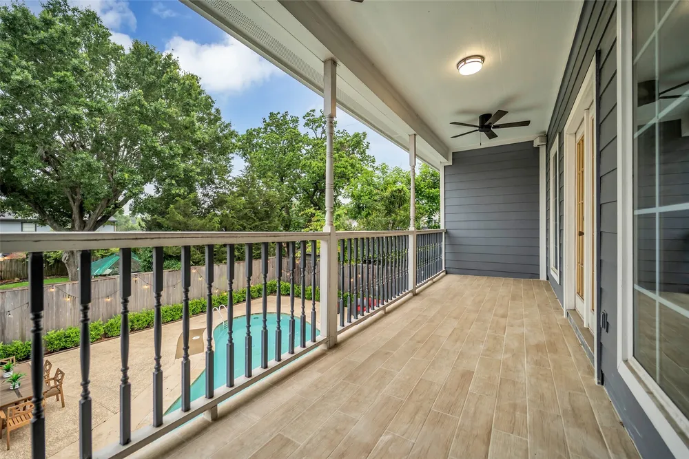8702 Ilona Ln, Houston, TX 77025