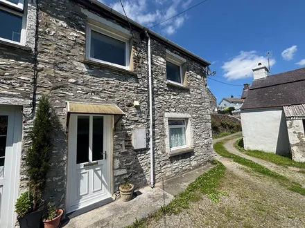 Station Road, Tregaron, SY25