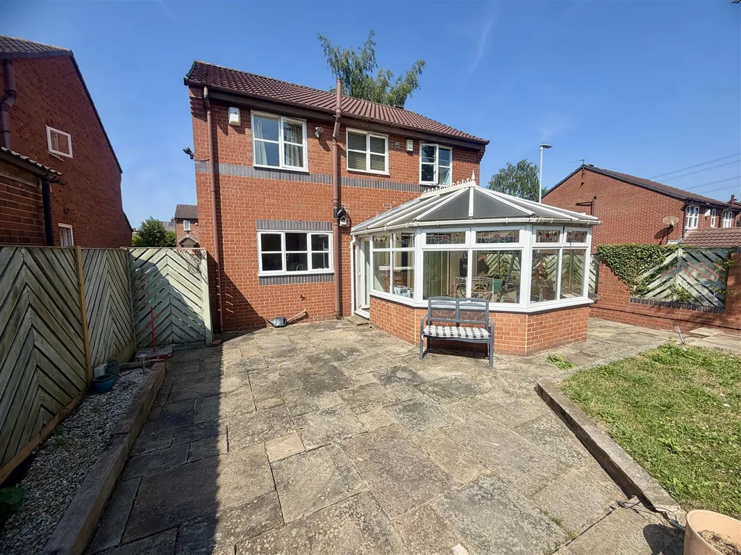 Pinders Green Drive, Methley, Leeds
