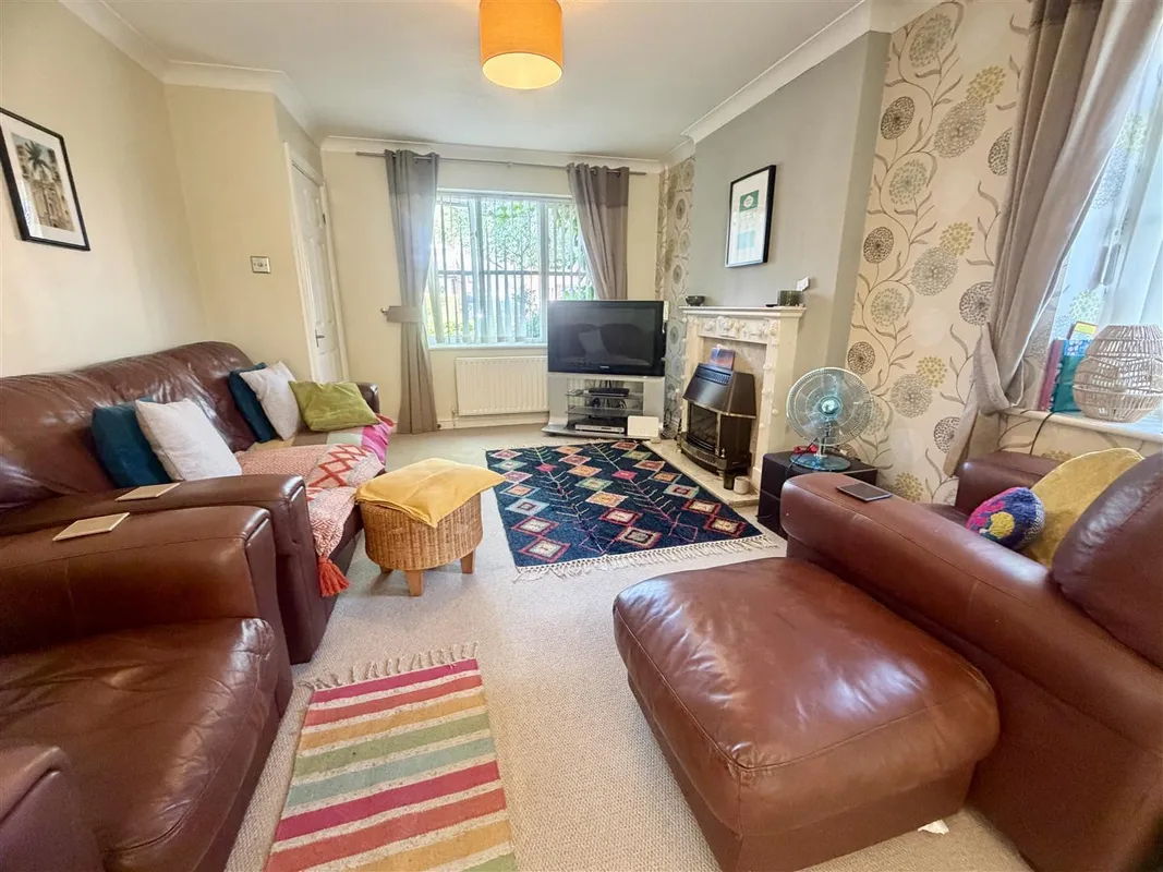 Pinders Green Drive, Methley, Leeds