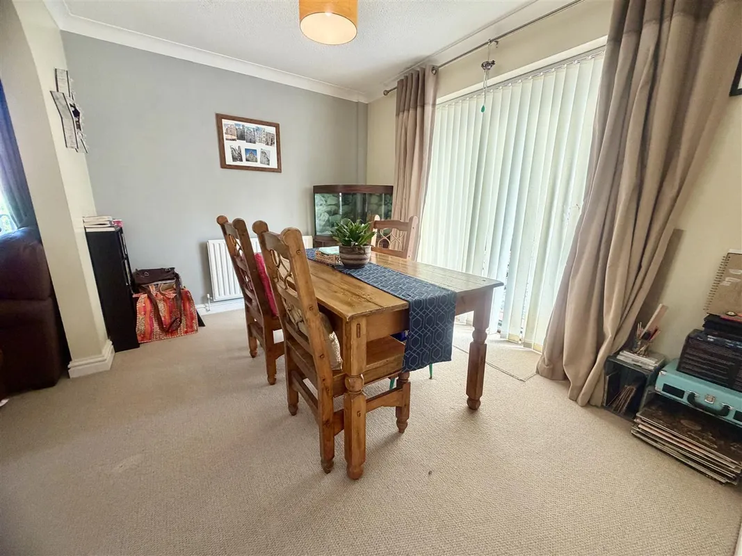 Pinders Green Drive, Methley, Leeds