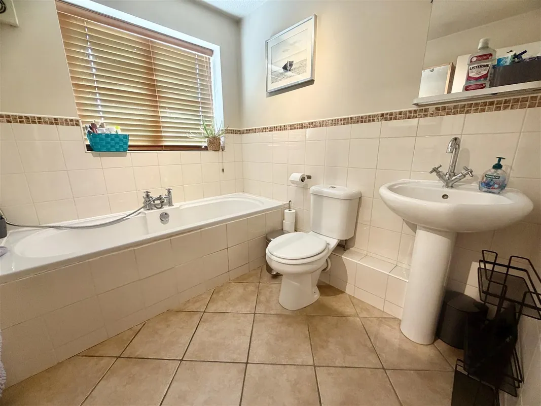 Pinders Green Drive, Methley, Leeds