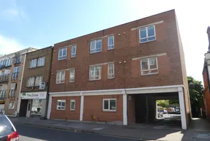Main property image
