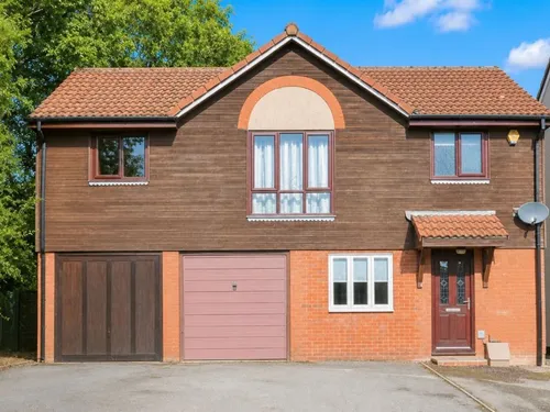 Clover Way, Hedge End, Southamptonphoto