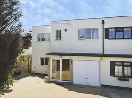 Eastern Avenue East, Romford photo