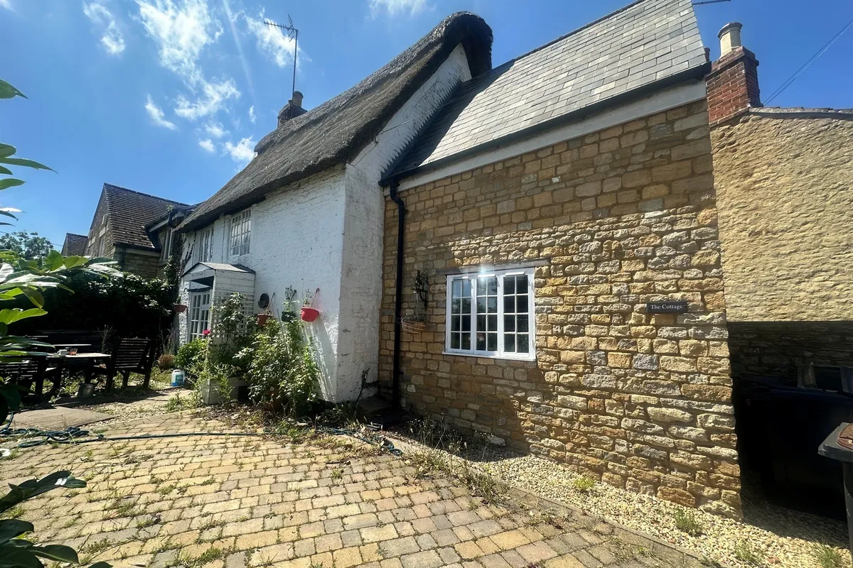 The Green, Chelveston