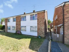 Kelvedon Close, Chelmsford thumb 2
