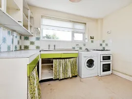 Kelvedon Close, Chelmsford thumb 3