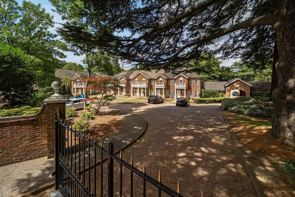 London Road, Ascot, SL5 photo 10