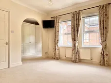 London Road, Ascot, SL5 photo 13