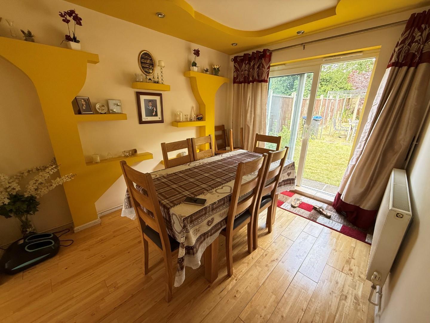 Kingsland Close, Northampton Image 3