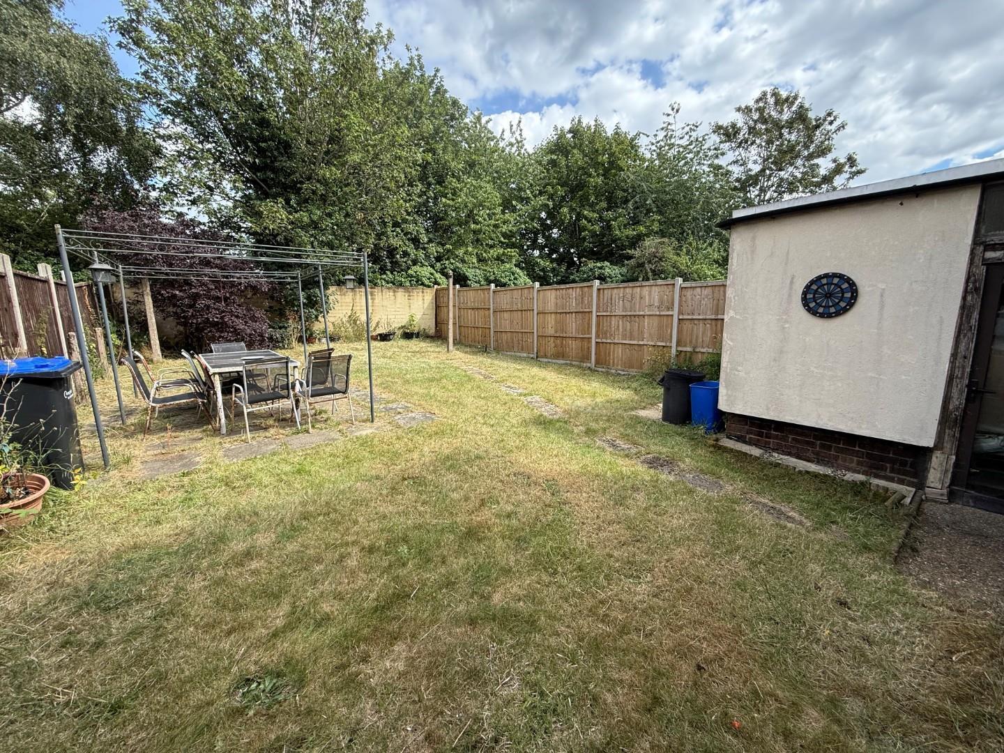 Kingsland Close, Northampton Image 5
