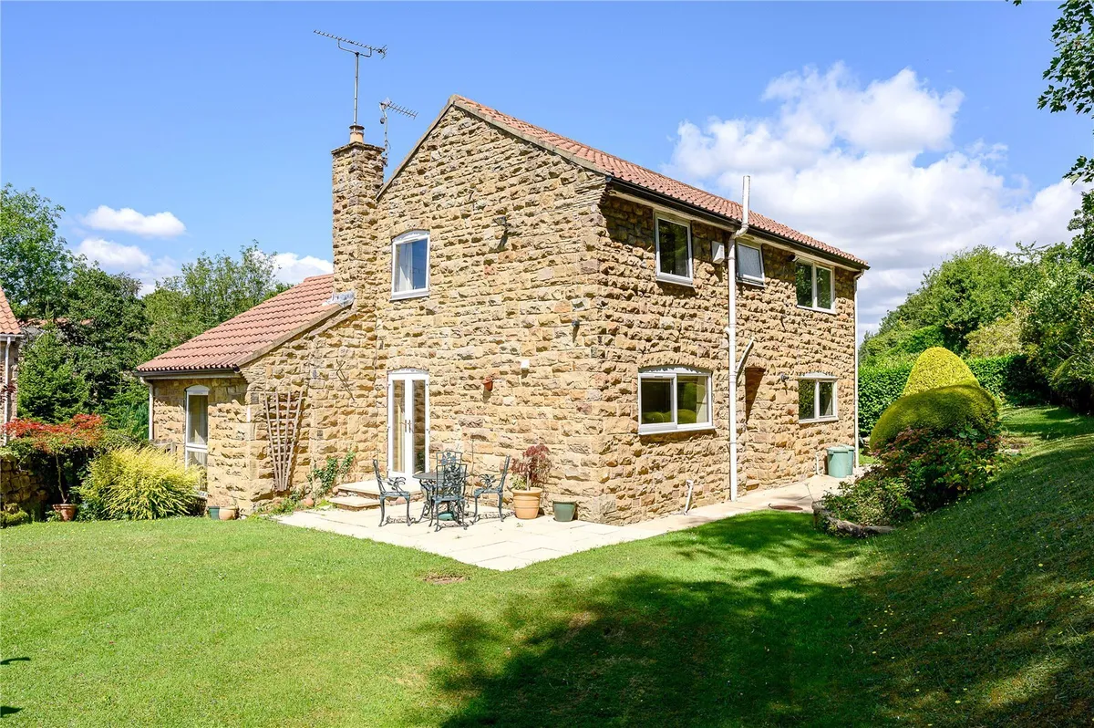 Cornmill Lane, Bardsey, LS17