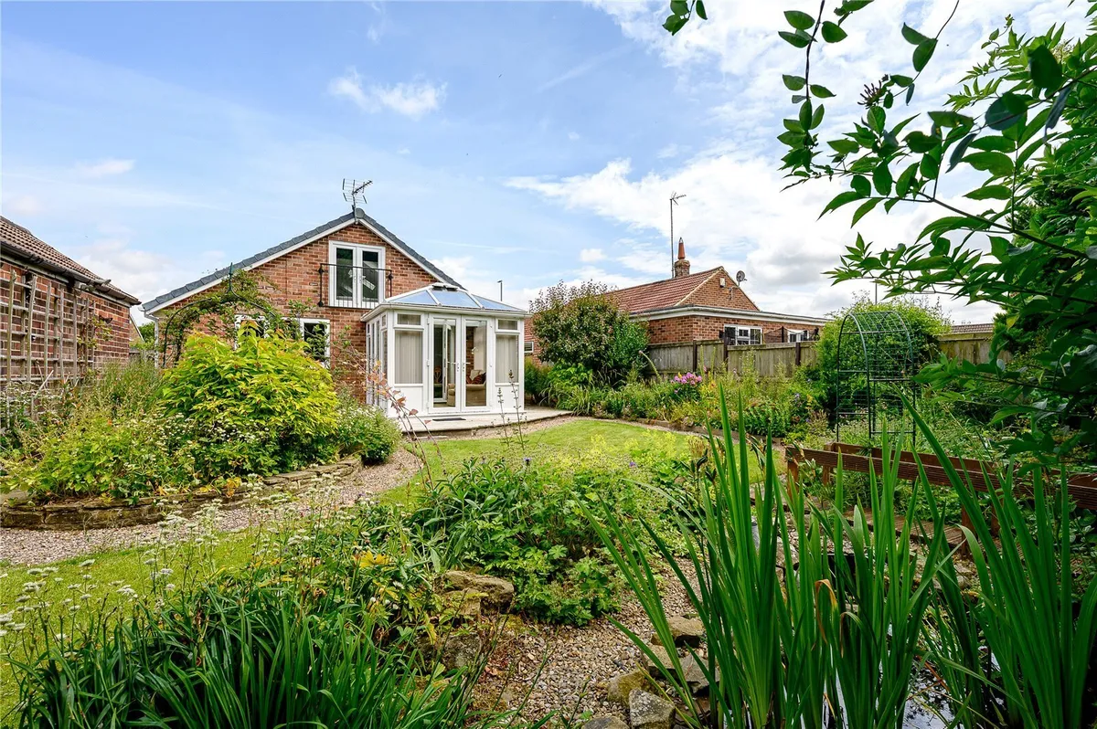 High Ash Drive, Leeds, LS17