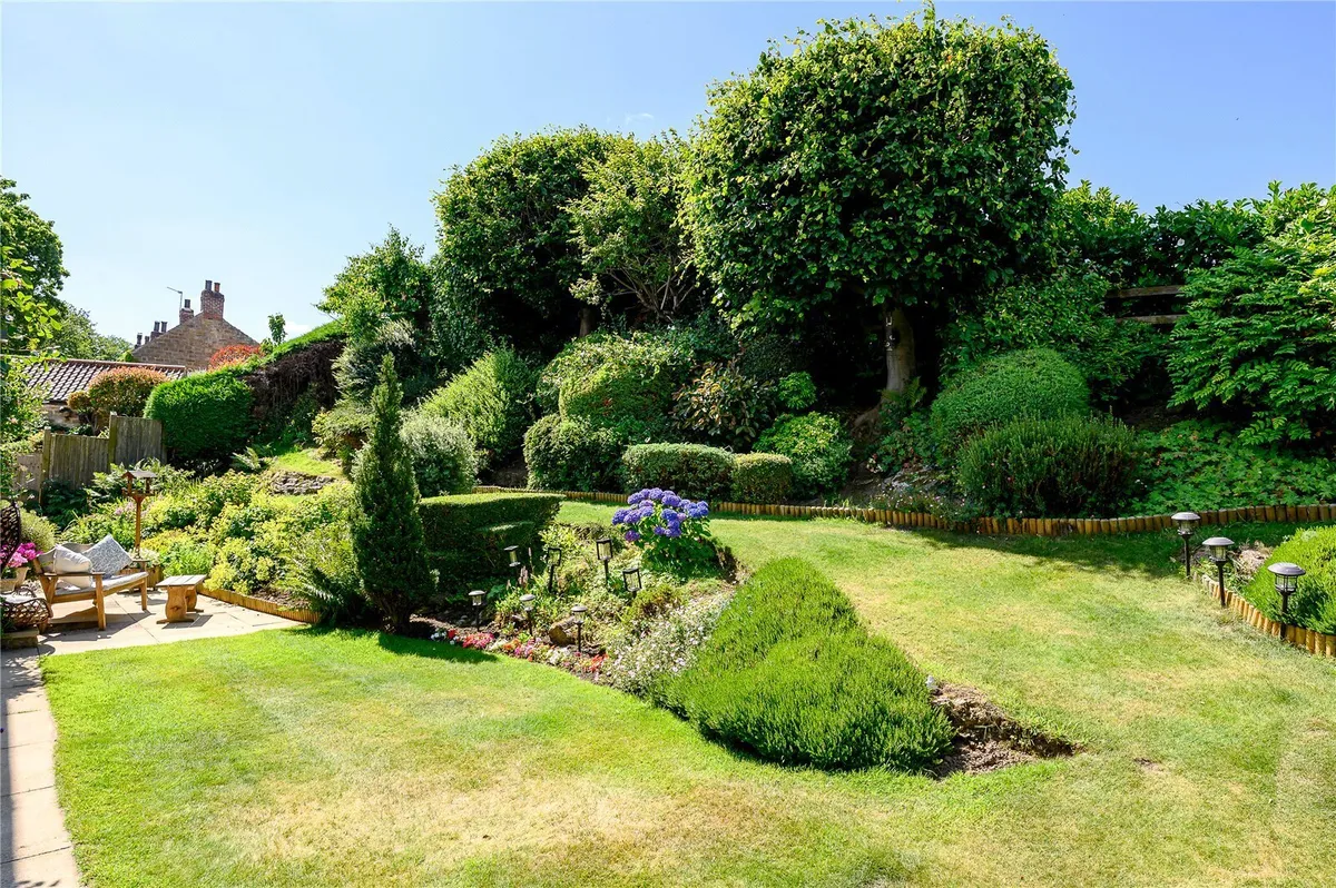 Cornmill Lane, Bardsey, LS17