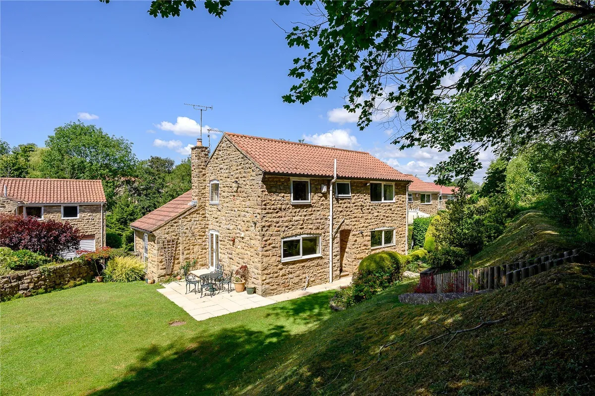 Cornmill Lane, Bardsey, LS17