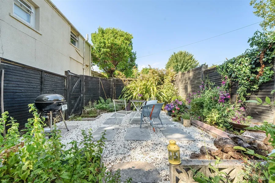 Property Image 28