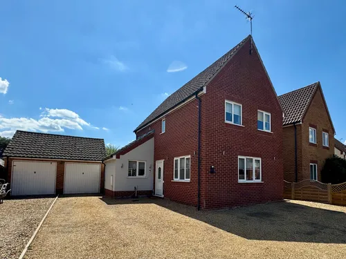 Cromwell Road, Weeting, BRANDONphoto