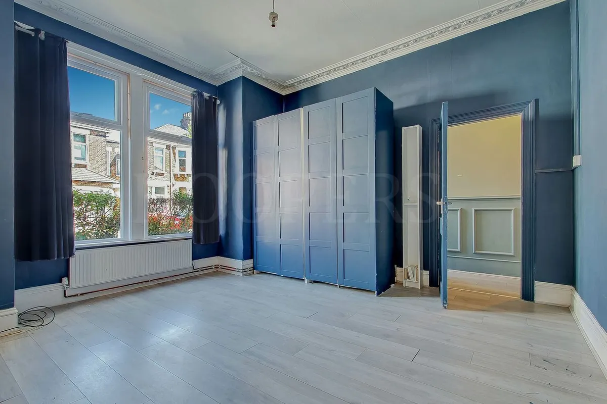 Lansdowne Grove, London, NW10