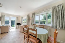 Willow Park, Stoke Poges, SL2 photo 9