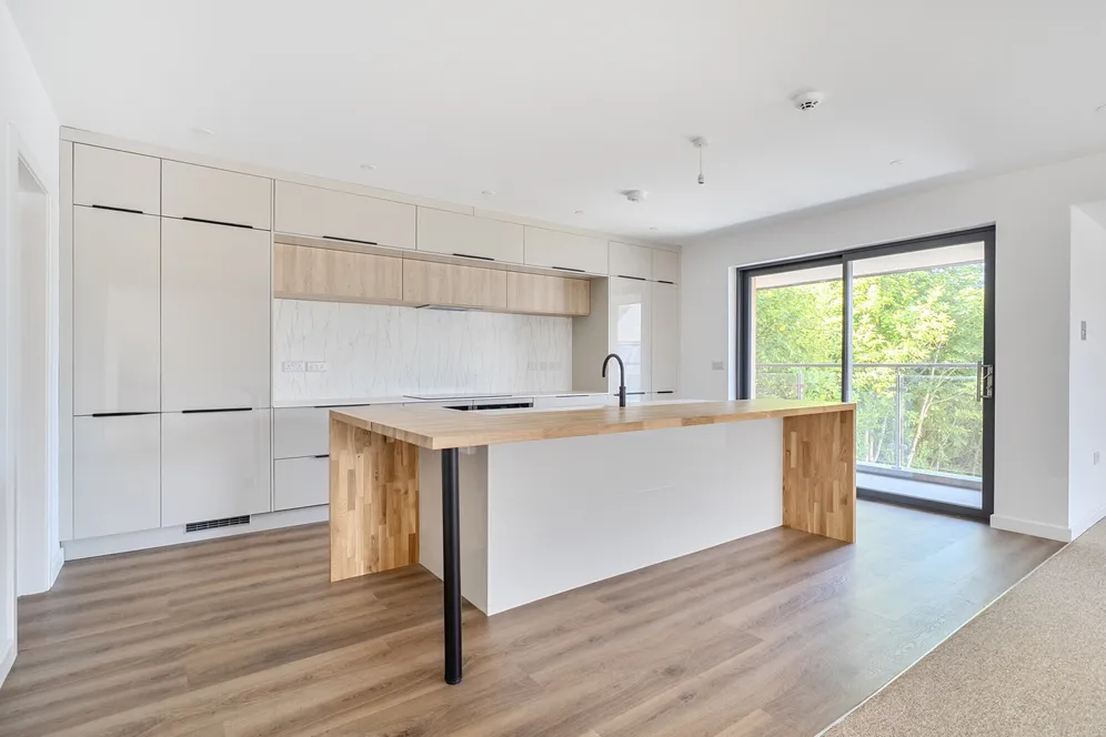 Tetbury Lane, Nailsworth, GL6 photo 2