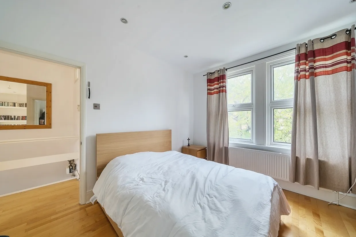 Fairthorn Road London SE7 photo 7