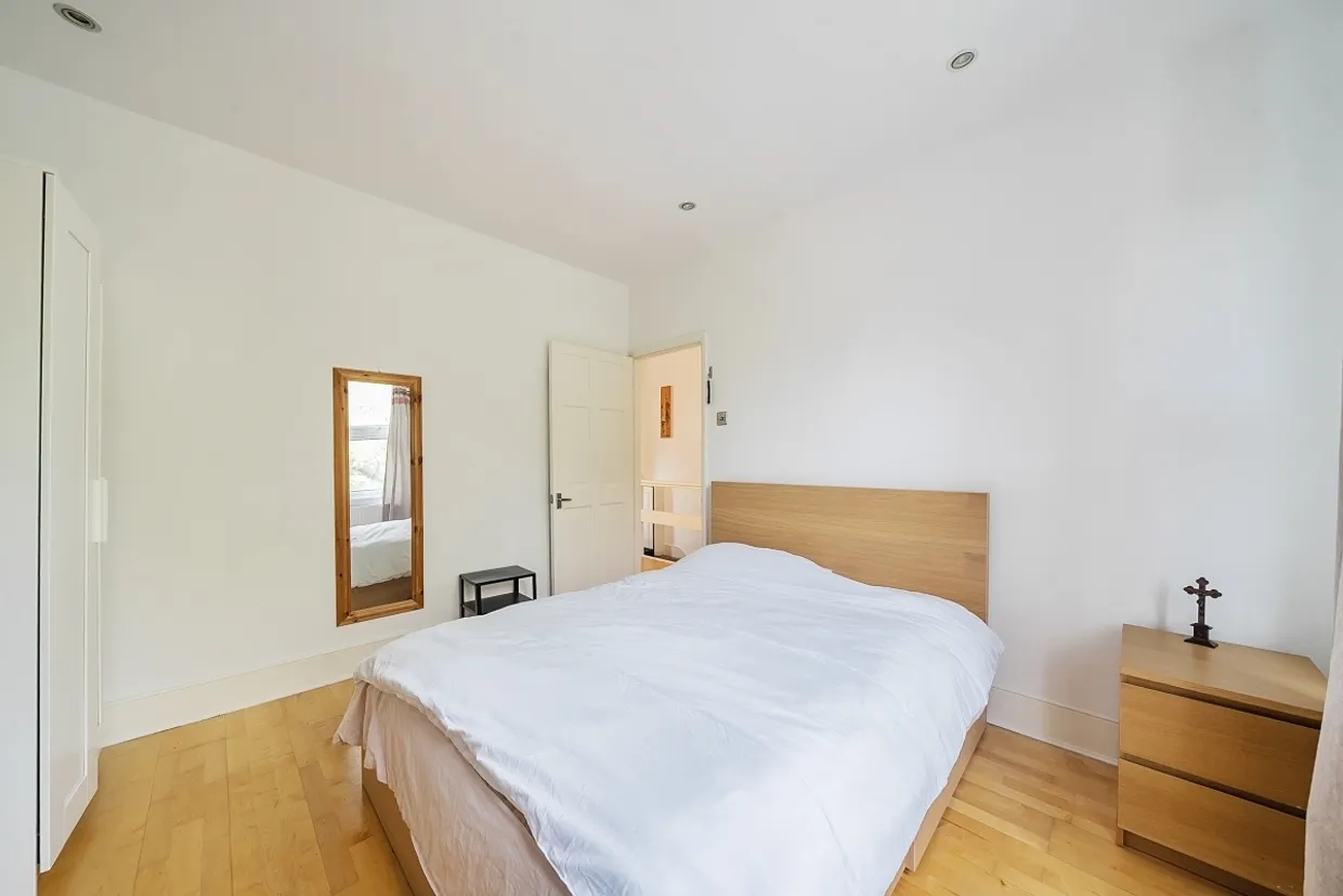 Fairthorn Road London SE7 photo 8