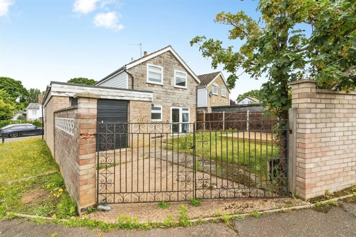 Links Way, Thurlton, NORWICH