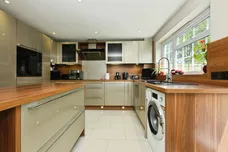 High Wood Road, Hoddesdon
