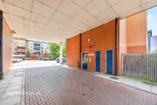 Hogarth Crescent, Croydon