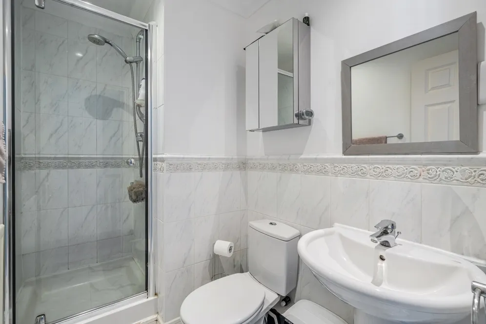 Tower Place Warlingham CR6 photo 13
