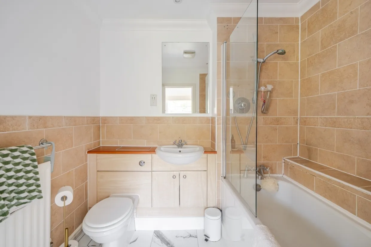 Tower Place Warlingham CR6 photo 14