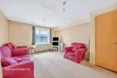 Hogarth Crescent, Croydon