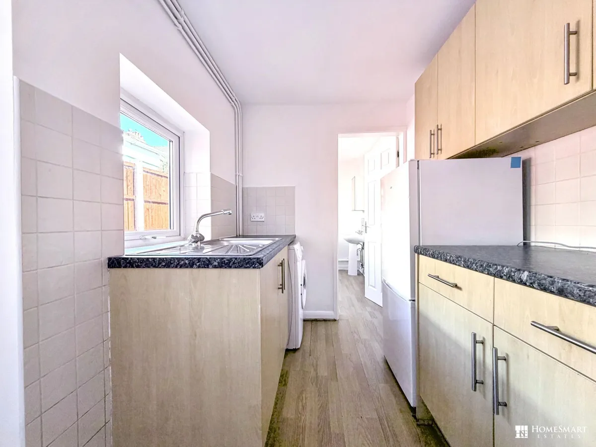 Greenway Road, Widnes, WA8