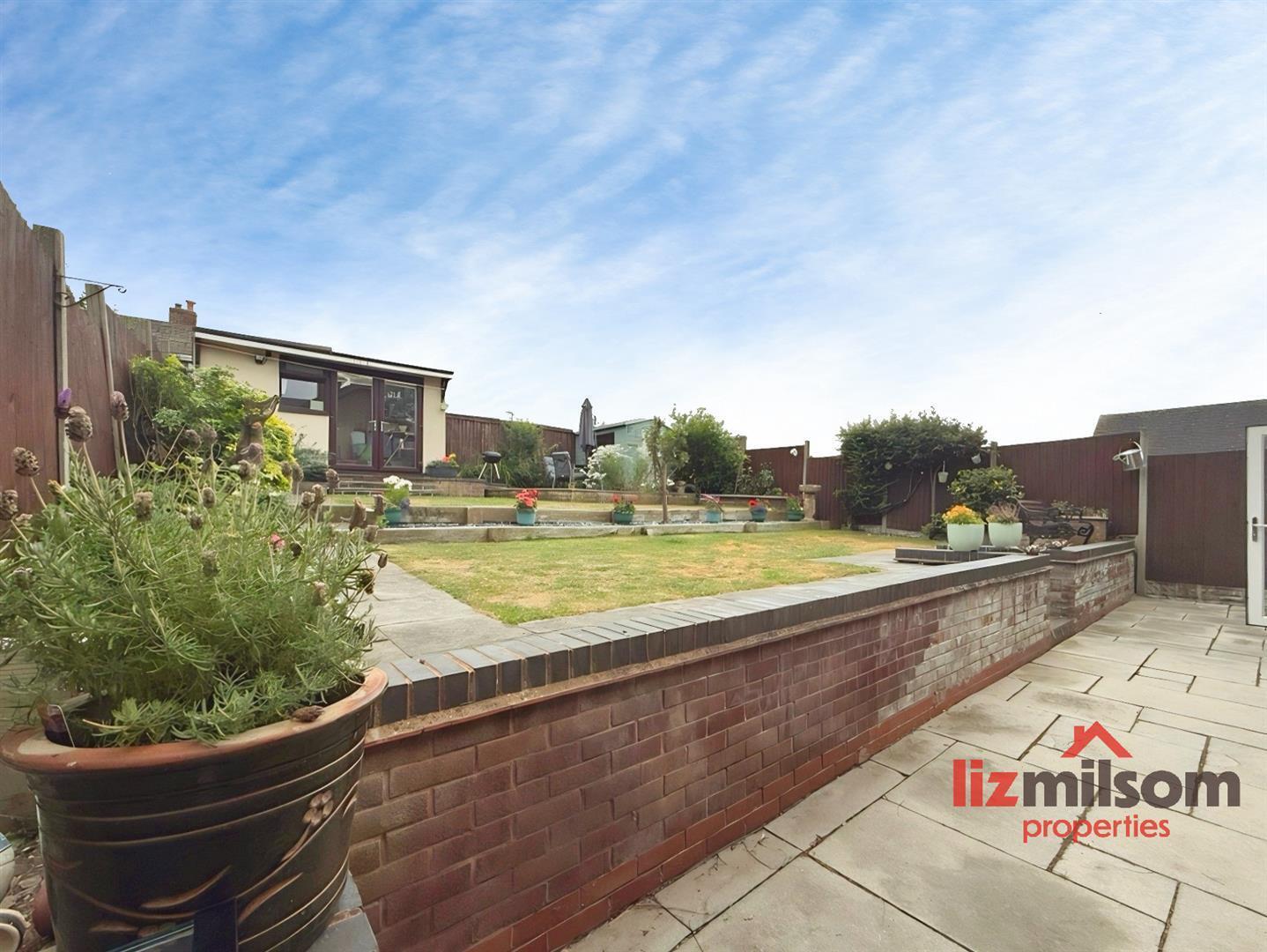 Queens Drive, Swadlincote Image 25