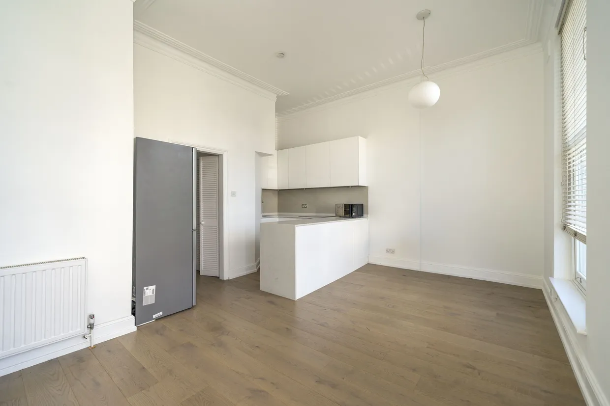 Elgin Avenue, London, W9 photo 13