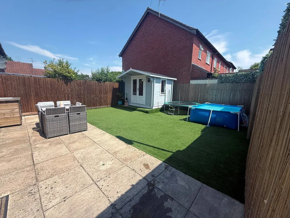 Yeomans Lane, Liphook, GU30 photo 9