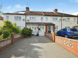 Stortford Road, Hoddesdon photo