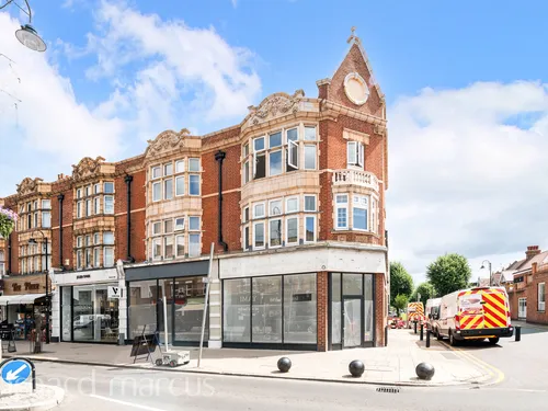 High Street, NEW MALDENphoto