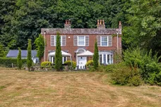 Dinton, Salisbury, SP3 photo 2