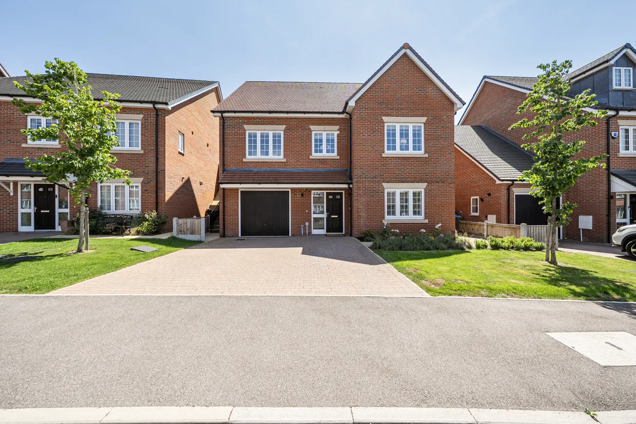 Barleymead Way, Puckeridge, Ware, SG11 photo 1