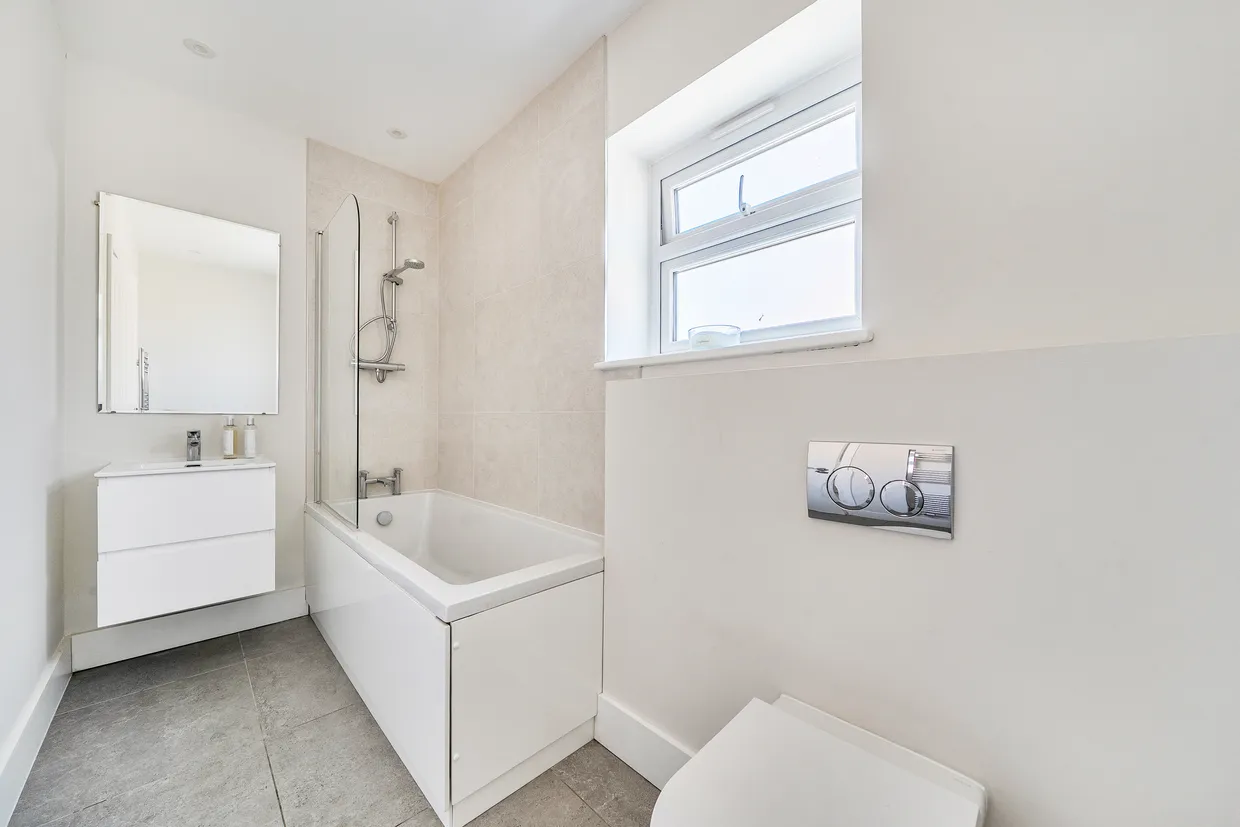Willowbed Drive, Chichester, PO19 photo 8