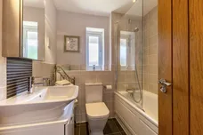 Watercress Way, Medstead, GU34 photo 7