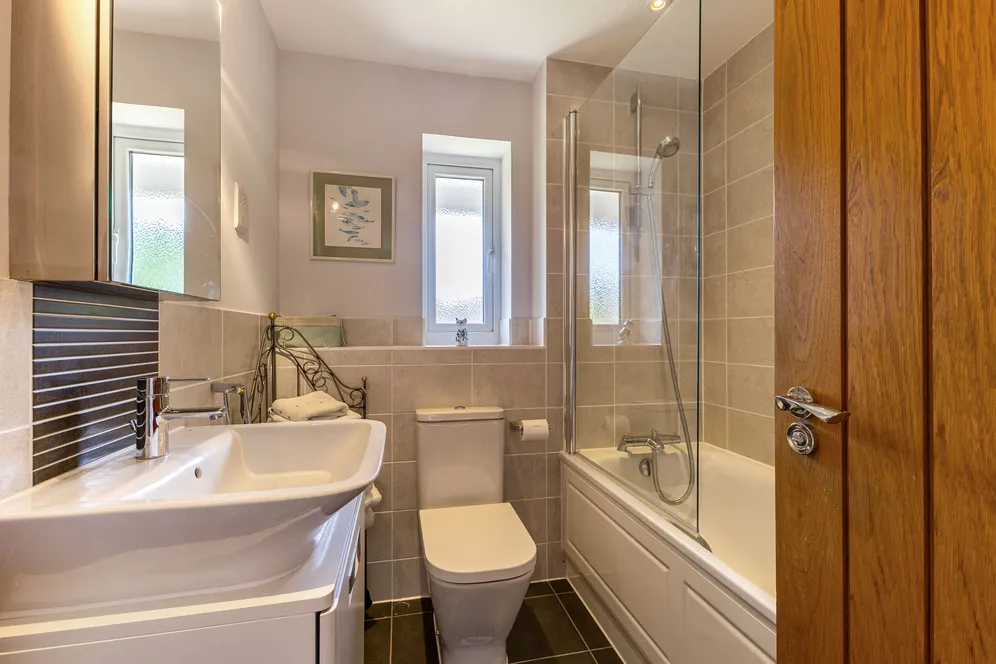 Watercress Way, Medstead, GU34 photo 7
