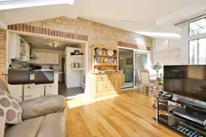 Wraxhill Road, YEOVIL