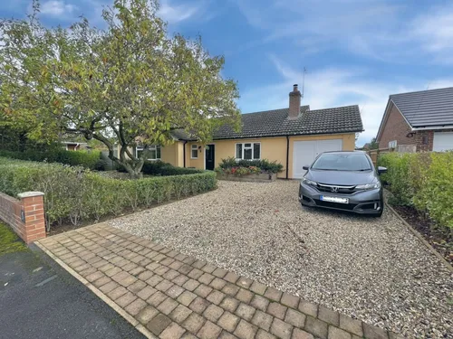 Stonefield Close, Shrivenham, Swindonphoto
