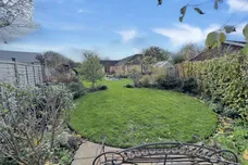 Stonefield Close, Shrivenham, Swindon