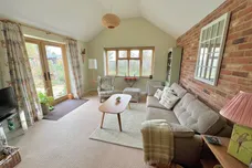 Stonefield Close, Shrivenham, Swindon